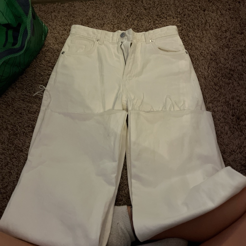White ZARA jeans